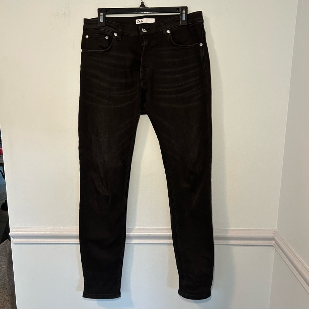 Zara Black Button-Up Fly Skinny Jeans Size 34